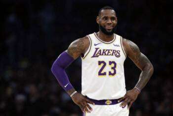 Lebron James encense un adversaire de Bronny