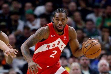 Kawhi écrit l'histoire à Toronto