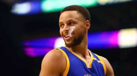 Steph Curry souffre d’une fracture de la main