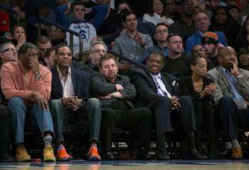 James Dolan et Charles Oakley devront discuter