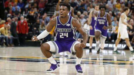 Buddy Hield signe un contrat avec les Kings