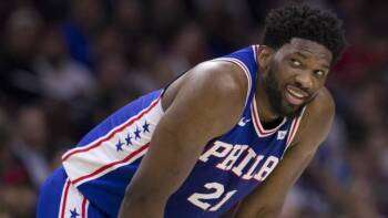 Embiid va «peut-être» arrêter d’insulter ses adversaires