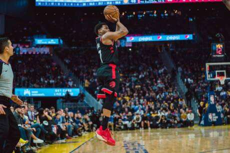 Raptors-Warriors : Les Raptors gâchent le retour de Steph Curry