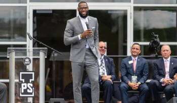 La docusérie « I PROMISE » de LeBron James est maintenant disponible