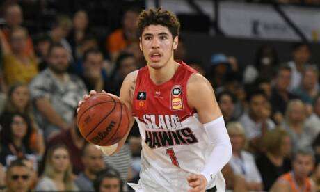 RUMEUR : LaMelo Ball et son camp viseraient les Knicks