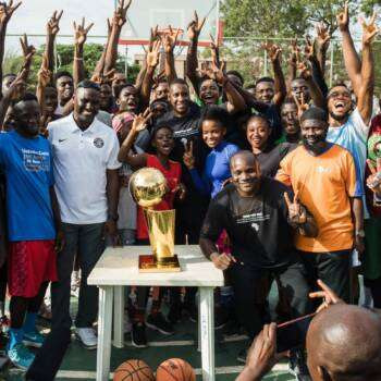 Le Larry O'Brien de passage en Afrique