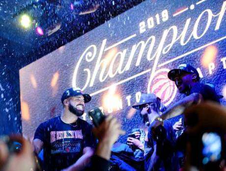 Drake en concert avec le Larry O'Brien