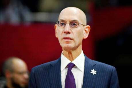 Adam Silver et la NBA inquiets de la situation en Floride