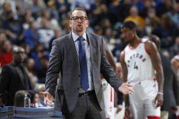 Nick Nurse élu Entraîneur de l'Année