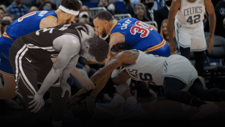 Steph Curry blessé au pied