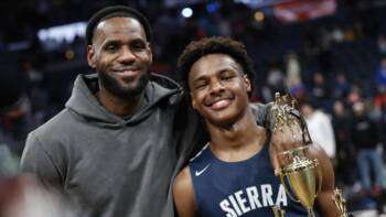 Bronny James enflamme le Staples Center