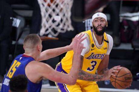 Les Lakers amorcent la finale de l’Ouest en force