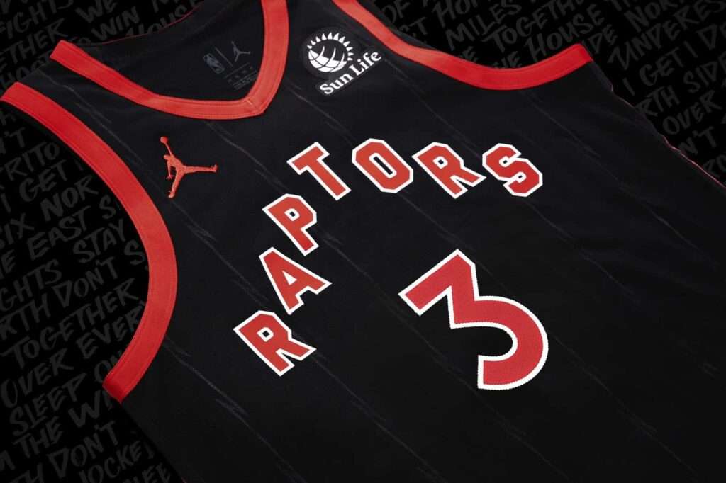 alleyoop360.com-les-raptors-revelent-trois-nouveaux-uniformes-2020-10-15_08-53-35_240269