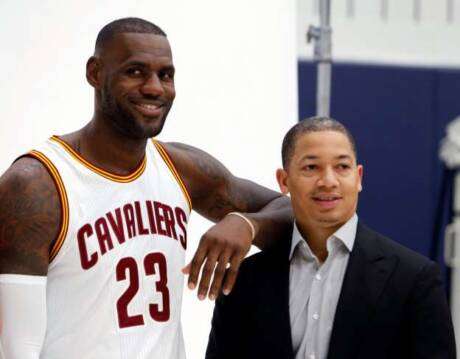 L'heure de la réunion entre King James et Tyronn Lue ?