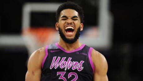 Karl-Anthony Towns s'entraîne à penser comme un «guard»