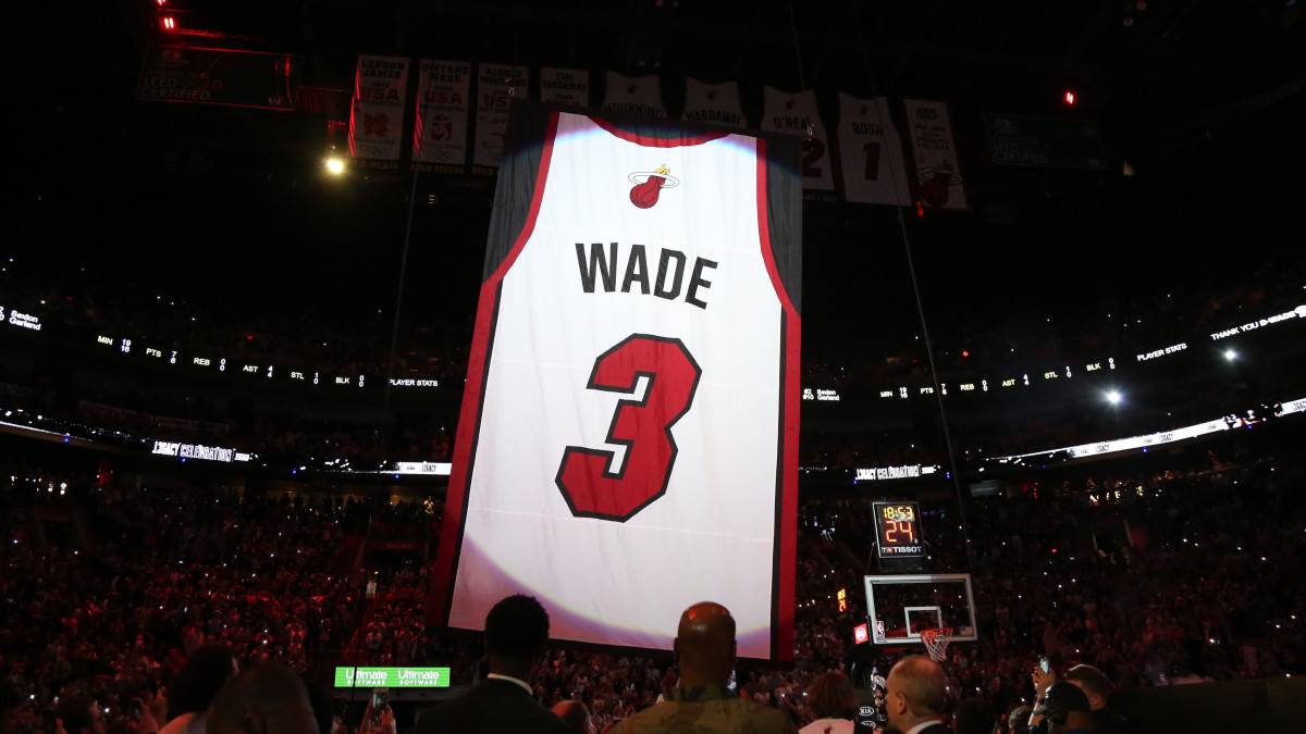 Le chandail de Dwyane Wade a été retiré par le Heat