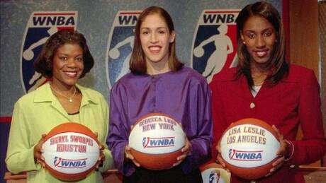 Je me souviens : la création de la WNBA