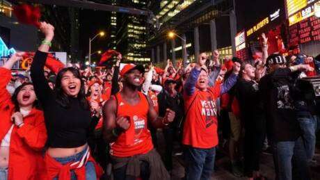 Kawhi Leonard apprécie le support des partisans des Raptors