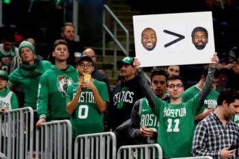 Kyrie Irving réagit aux huées du TD Garden