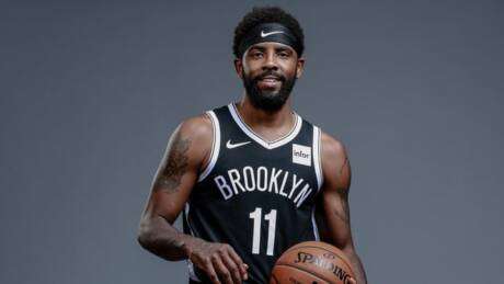 Kyrie Irving fera ses débuts à Brooklyn vendredi contre les Raptors