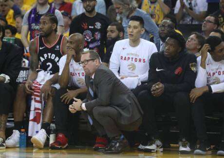 Nick Nurse pensait à sa défunte mère après le match #3