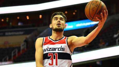 Les Wizards auront de la compétition pour Tomas Satoransky