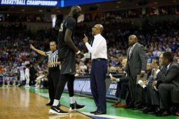 Tacko Fall couronne sa première saison de belle façon