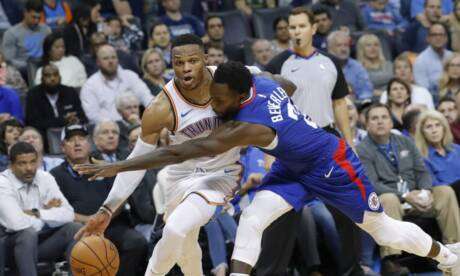 Russell Westbrook se moque de Patrick Beverley