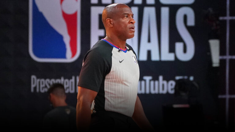 L'arbitre vétéran de la NBA Tony Brown s'éteint à l'âge de 55 ans