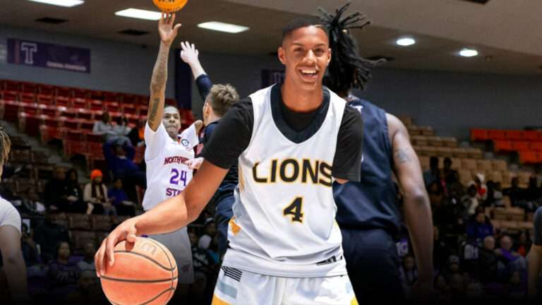 Hansel Emmanuel marque ses premiers points avec Northwestern State