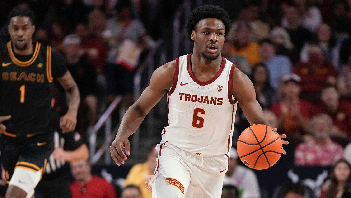 La planète NBA réagit aux débuts de Bronny James dans la NCAA | AlleyOop360